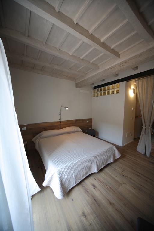 32 Bnb Camerecaffe Pavia Rum bild