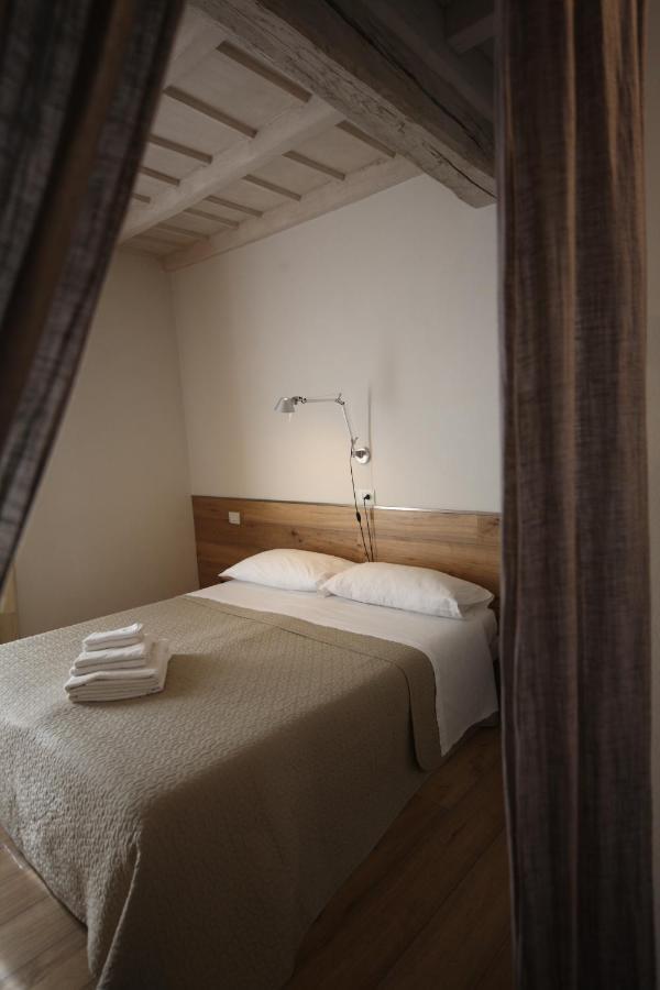 32 Bnb Camerecaffe Pavia Exteriör bild